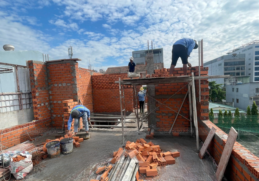 Tại An Cư kỹ sư giám sát thi công 24/7, kể cả Chủ nhật và ngày Lễ