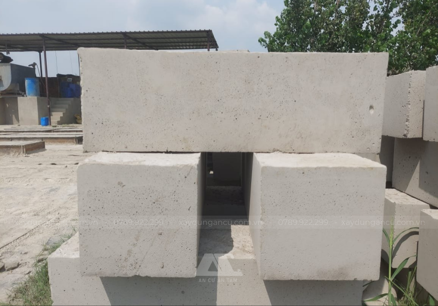 Gạch bê tông bọt/khí không chưng áp (CLC)