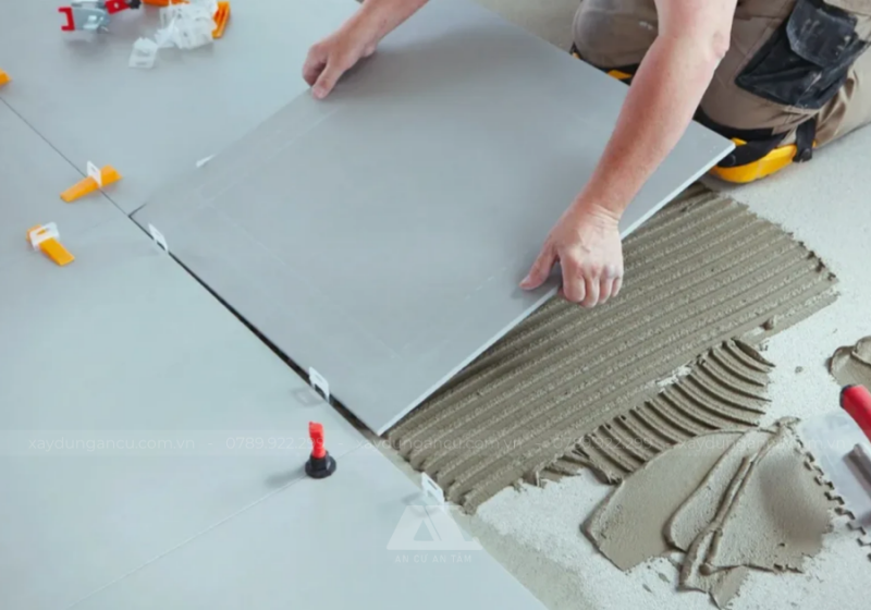 So sánh vữa xi măng truyền thống và keo xây mạch mỏng